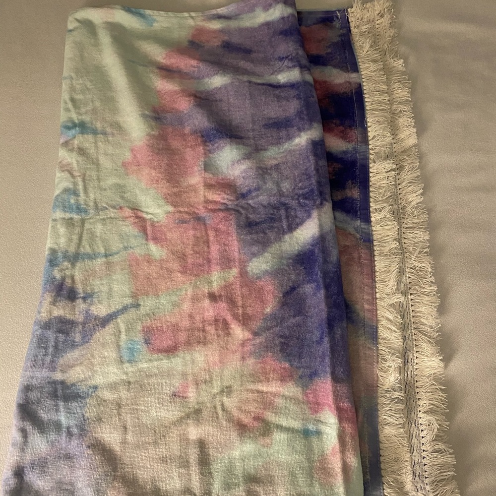 L*Space Tie Dye Towel